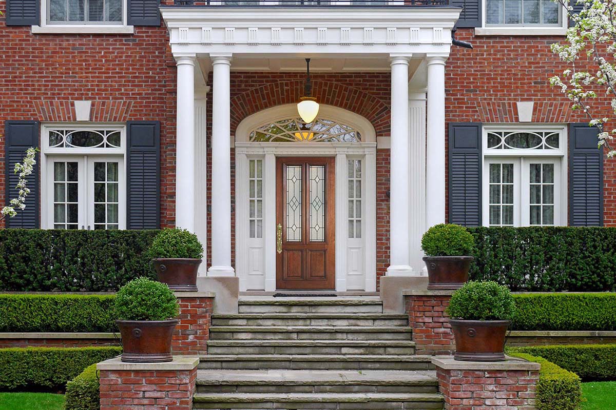 Hoelscher exterior door